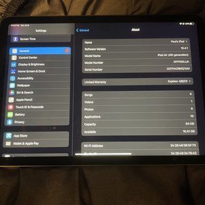 Apple 10.9-inch iPad Air Wi-Fi 64GB - Space Gray(4th gen)